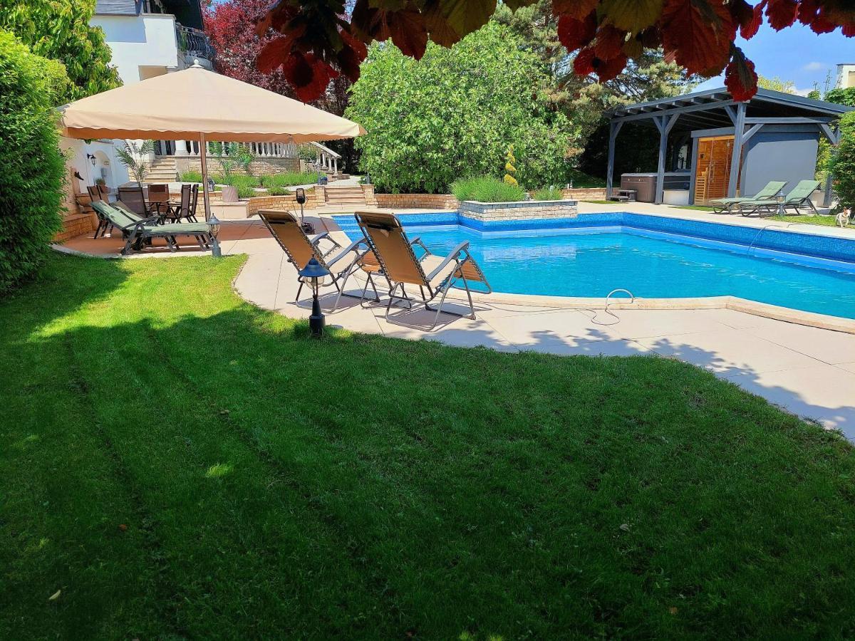Fuege Villa Luxury & Wellness Balatonfüred Esterno foto