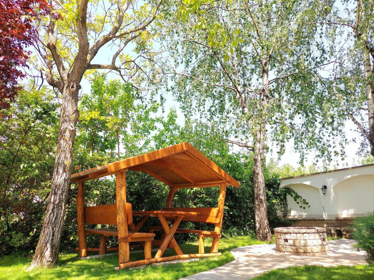 Fuege Villa Luxury & Wellness Balatonfüred Esterno foto